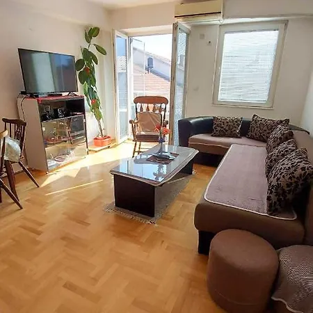 Crypto Apartment Skopje Extérieur photo