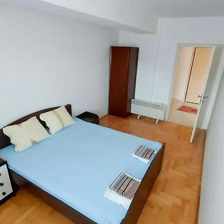 Crypto Apartment Skopje Extérieur photo