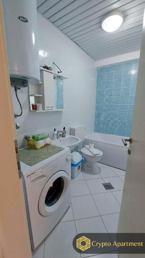 Apartman Crypto *